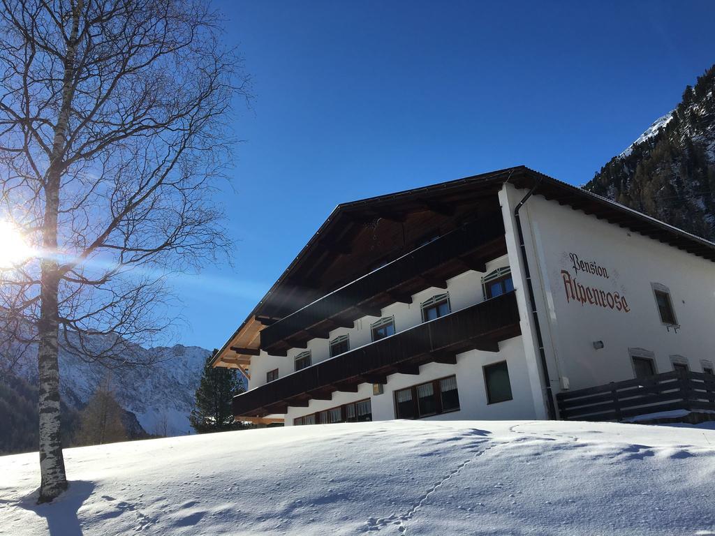 Pension Alpenrose Sankt Sigmund im Sellrain Exterior photo