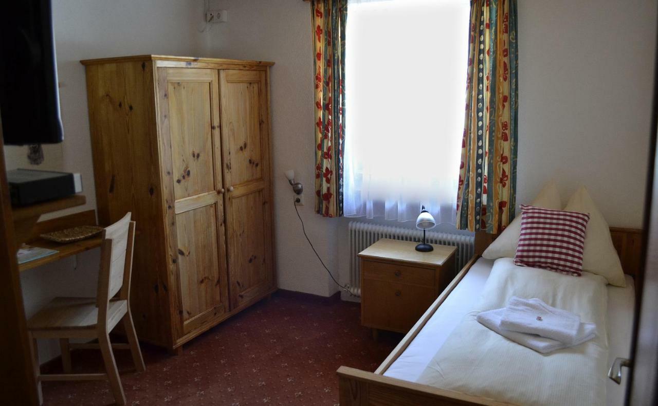 Pension Alpenrose Sankt Sigmund im Sellrain Exterior photo