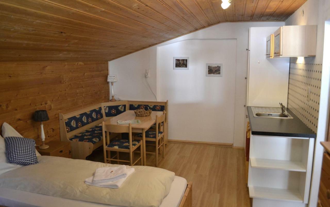 Pension Alpenrose Sankt Sigmund im Sellrain Exterior photo